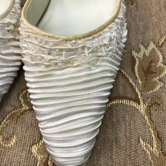 Dye-Able Ivory Satin Bling Beaded Slingback D'Orsay, Formal Pump Dress Wedding - Picture 4 of 16
